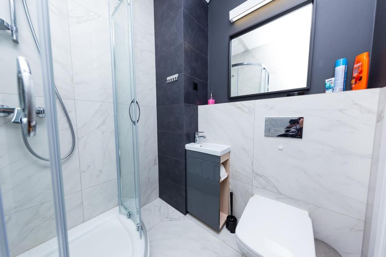 Crystal Guesthouse Varšava Exteriér fotografie
